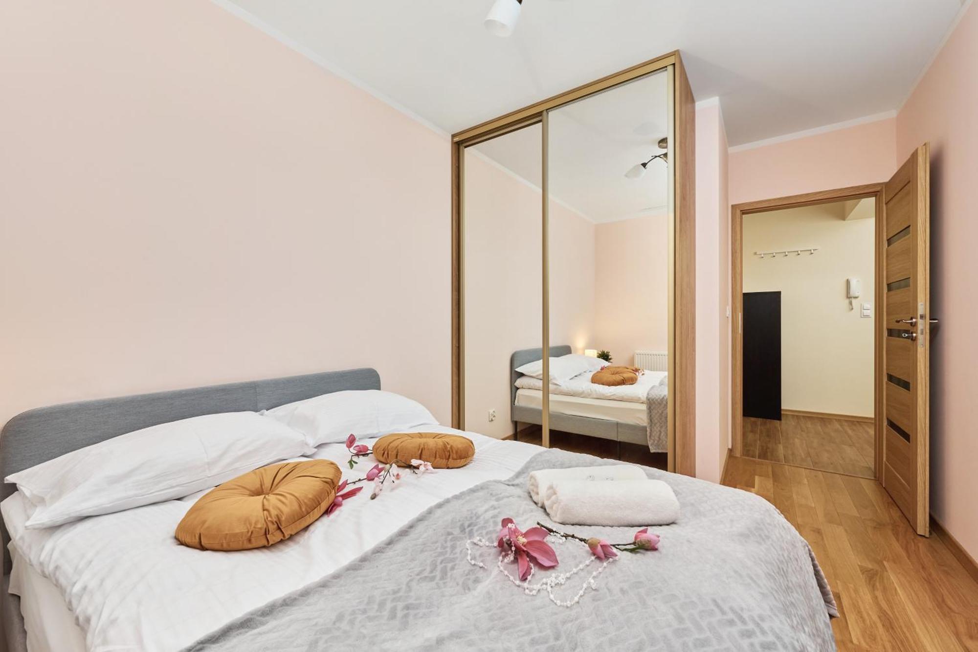 Wroclaw Rose Apartments By Noclegi Renters Eksteriør billede